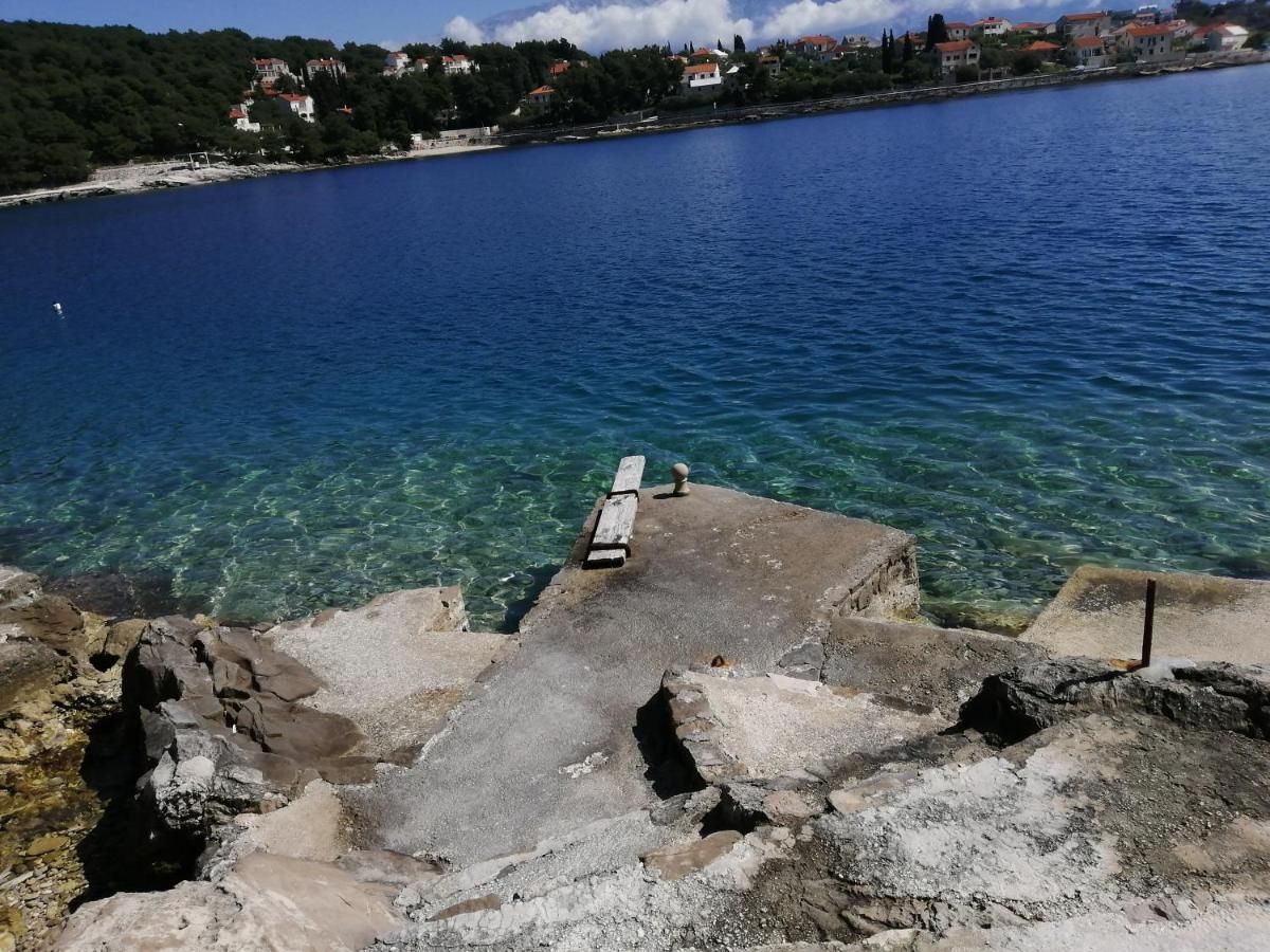 Apartment Karmen Sumartin Εξωτερικό φωτογραφία