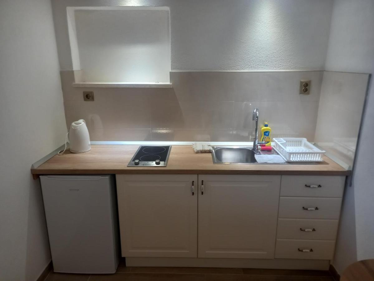Apartment Karmen Sumartin Εξωτερικό φωτογραφία