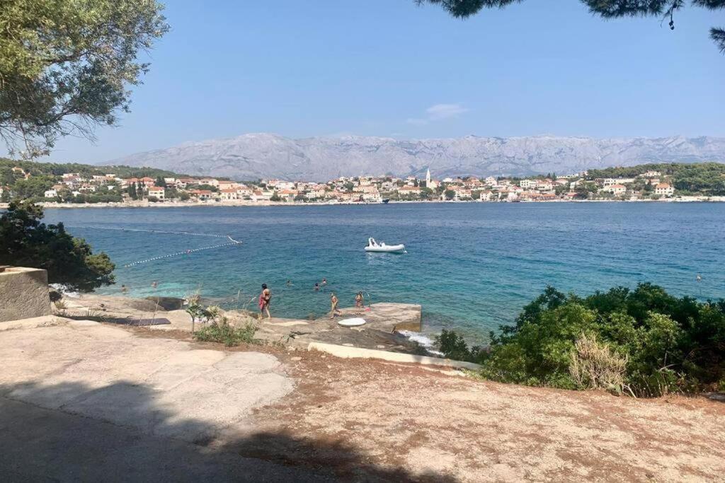 Apartment Karmen Sumartin Εξωτερικό φωτογραφία